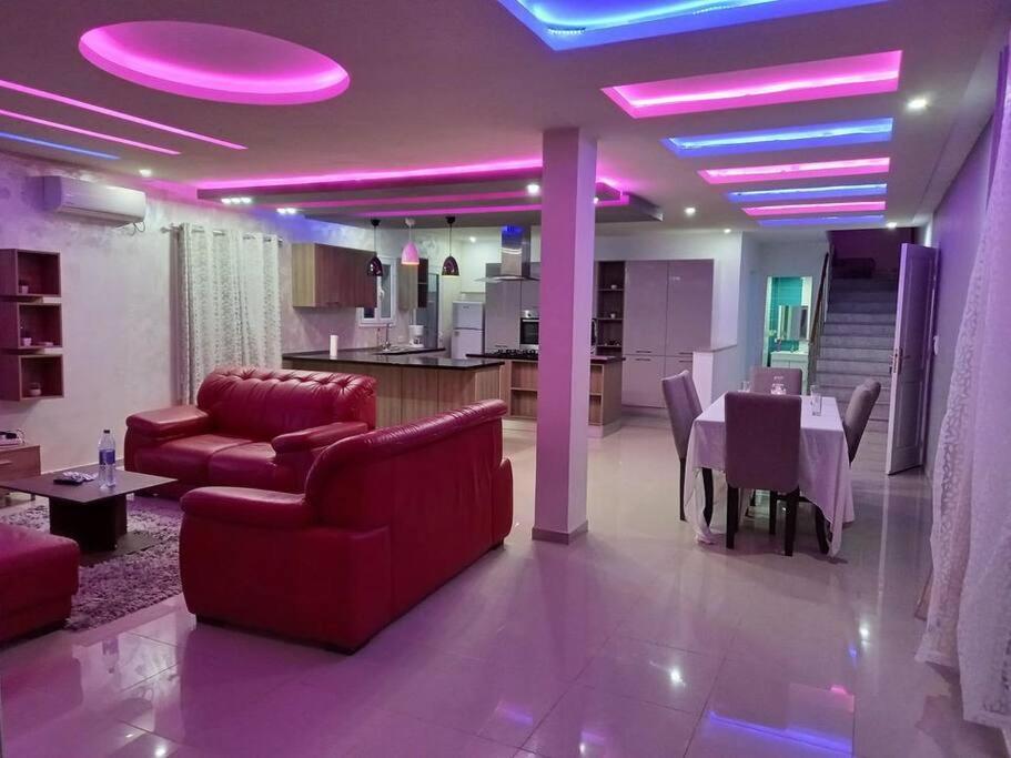 Magnifique Villa Avec Piscine Sur L'Ile De Djerba Pour Vacances Arkou Exterior foto